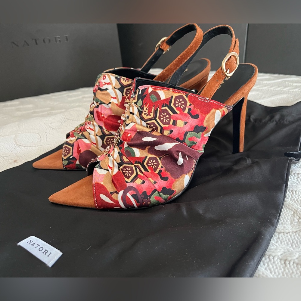 New! Natori Vibrant Patterned Slingback Satin & Leather Heels Various Sizes - Picture 12 of 13